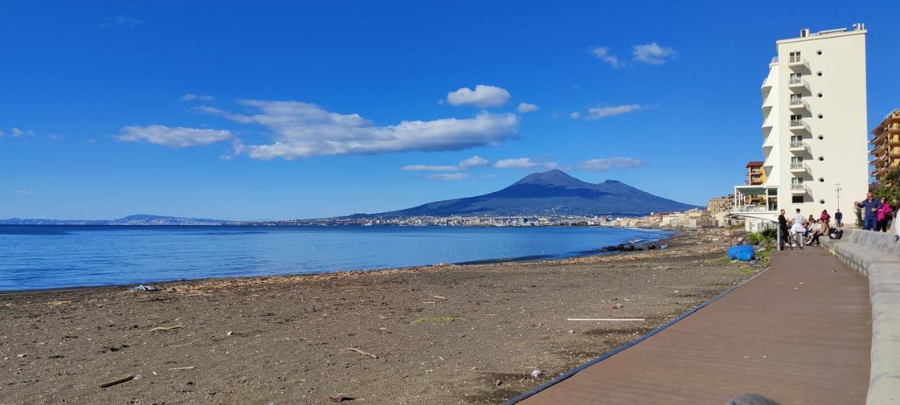 Il Capriccio Apartamento Castellammare di Stabia Exterior foto